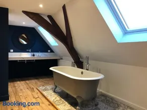 Les chambres Berguoises Superbe Chambre au coeur de Bergues - Image 3