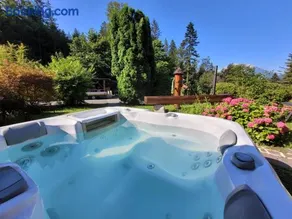 das.arnolds | Whirlpool | Pool | Bergblick - Image 3