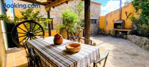 Casa rural Gemerendura con patio y Son Soles con piscina - Image 1