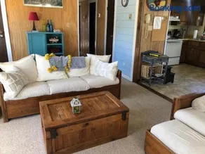 Captain's Quarters - Image 3
