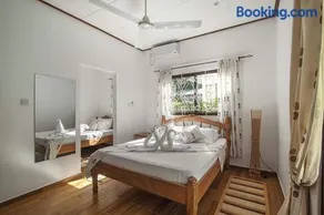 Tannette Villa - Image 4