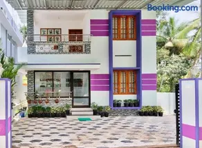 Rams Guest House with Kitchen Near Kochu Veli Railway station & Lulu Mall - Image 3