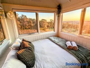 Kyneton Tiny House - Tiny Stays - Image 2
