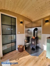 Auszeit in stilvollem Tiny House - Image 2