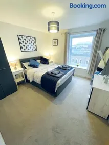 1 Bedroom flat in Peterborough City centre - Image 4