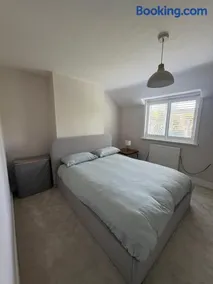 The Music House - Cosy retreat with Vinyl & Vibes - Image 2