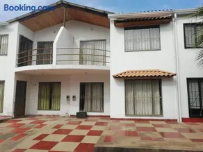 Acogedora Casa Flandes - Image 4