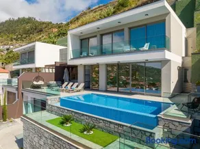 Luxury Villa Bianca by Holiday Rental Madeira - Image 2