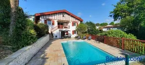 Chambre d'hôtes avec piscine dans maison Basque avec petits-déjeuners - Image 1
