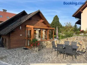 Charming countryside house - Image 1