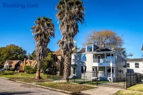 Spacious 6BR-Sleeps 20 Perfect for Families-Groups - Image 2