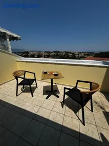 Marios Family House 2 - Image 2