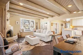 Casa TATIZ • Privacy in a Southwestern Gem - Image 1