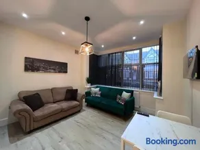 Great location 1 bed stylish flat - Image 2