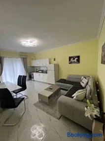 PARADISE LUXURY APARTMENTS - Image 1