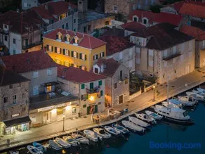 Palazzo Viridis Heritage Hotel - Image 1