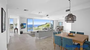 Amazing Views, Luxury Apartment, Easy Walk To Terrigal Village - Image 3