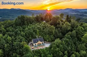 Mtn Views! Hot Tub, Sauna, Game Room, Sleeps 15 - Image 1
