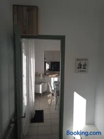 Logement cosy proche de la mer et des commodités - Image 3