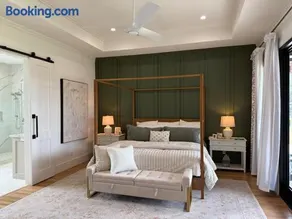 The Winn Retreat in Round Top, a serene escape - Image 3