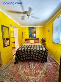 La Quirky Casita, Barrio Viejo - Image 1