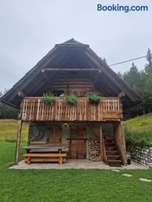 Apartment in Chalet Goldilocks - Image 1
