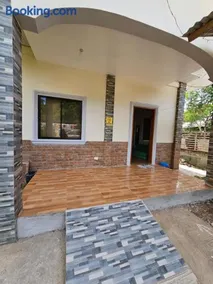 LaCasita 2BD Vacation Home with Starlink - Image 4