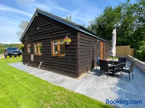 Lilac Cottage - Image 2