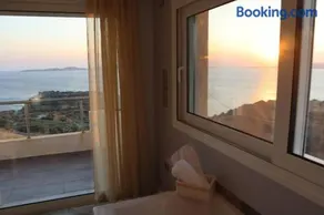 360° View Suites Cos - Image 5