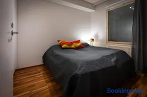 Cozy two-room apartment with sauna and balcony - Image 2