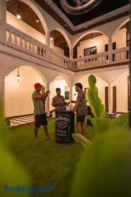 Sapphire Mansion - Image 5