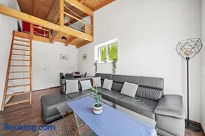 Modernes Apartment zwischen Ulm und Memmingen mit Terrasse eigenem Parkplatz und direkter A7 Anbindung - Image 1