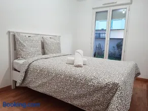 Charming 3 rooms with parking - Image 2