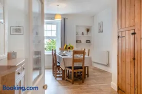 3 Bed in Holcombe oc-m32739 - Image 4