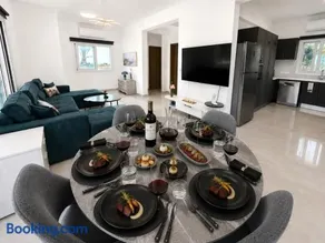 Brand New Sea-View Villa in Olive Orchard by Capt St George Resort - Image 5