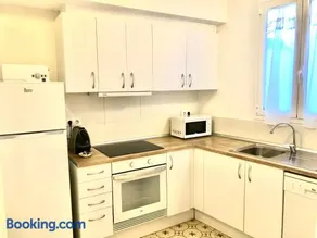 Precioso piso en el centro neurálgico de Olot - Image 4