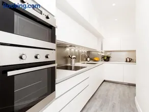 LivinParis - Luxury 3 Bedrooms Grands-Boulevards I - Image 2