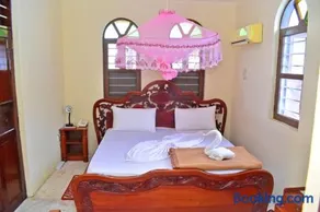 Funguni Palace Hotel - Image 3