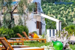 Shanti Home - Image 2