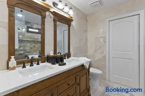Sweet Home - Private Room in a Shared Home - Image 5