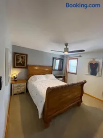 Cozy room near downtown Philly!!! - Image 1
