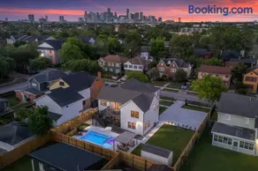Resort Style, 4BR Ensuite, Pool Spa, Bridal Prep Room - Image 4