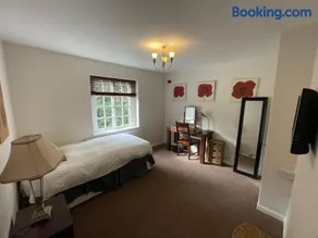 Garden House - Image 5