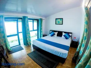 The Valley View Homestay - Image 4