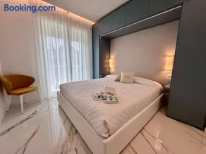 Forte Chic a luxury collection city center apartment - Image 1