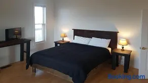 Bent Mountain Ledge Inn - Image 4