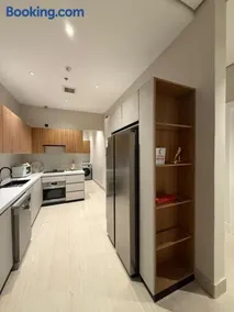 Entire Modern and comfy Apt - Image 2