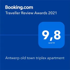 Antwerp old town triplex apartment - Image 1