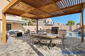 Sun-Drenched Terrace: Chic w Grille Firepit Pool - Image 2