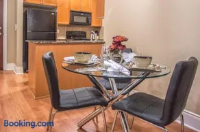 Platinum Suites Furnished Executive Suites - Image 3